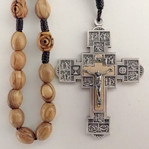 Amazon.com: Olive Wood Rosary (8 mm Prayer Beads) Wood Hand Praying Rosary,  Wooden Men/Women St. Benedict Necklace Rosary from Jerusalem: Clothing,  Shoes & Jewelry